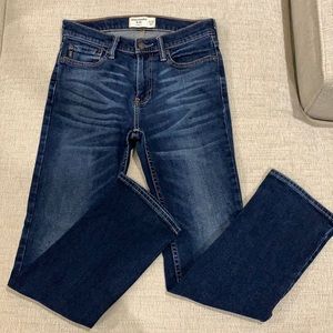 Abercrombie Kids Classic Dark Wash Jeans (Boys) 11/12